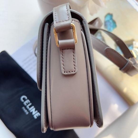 Celine Teen Triomphe Crossbody Bag Grey - Picture 5 of 8